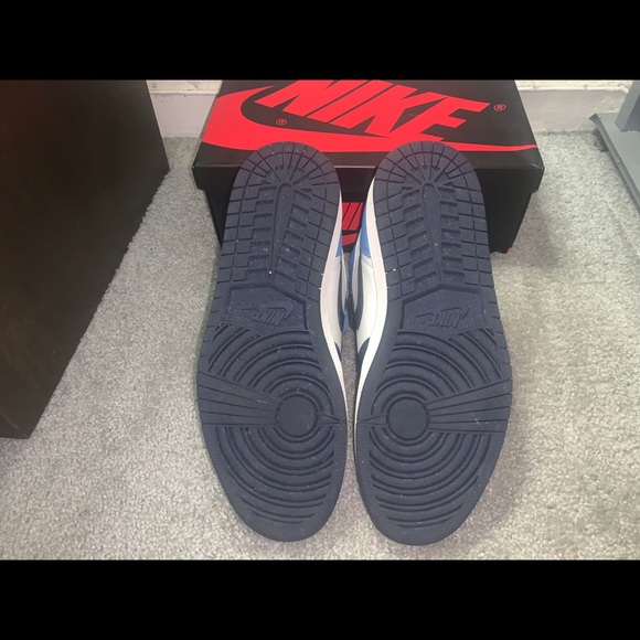 Air jordan 1 UNC - Picture 5 of 5